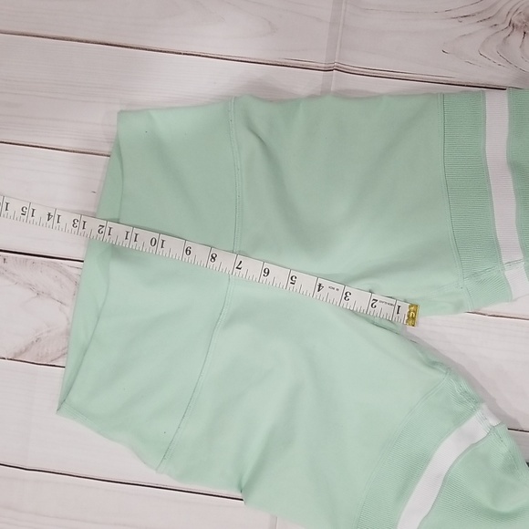 Alo Yoga High Waist Legit Leggings Size Small Mint Green and White Strip… - Picture 7 of 9